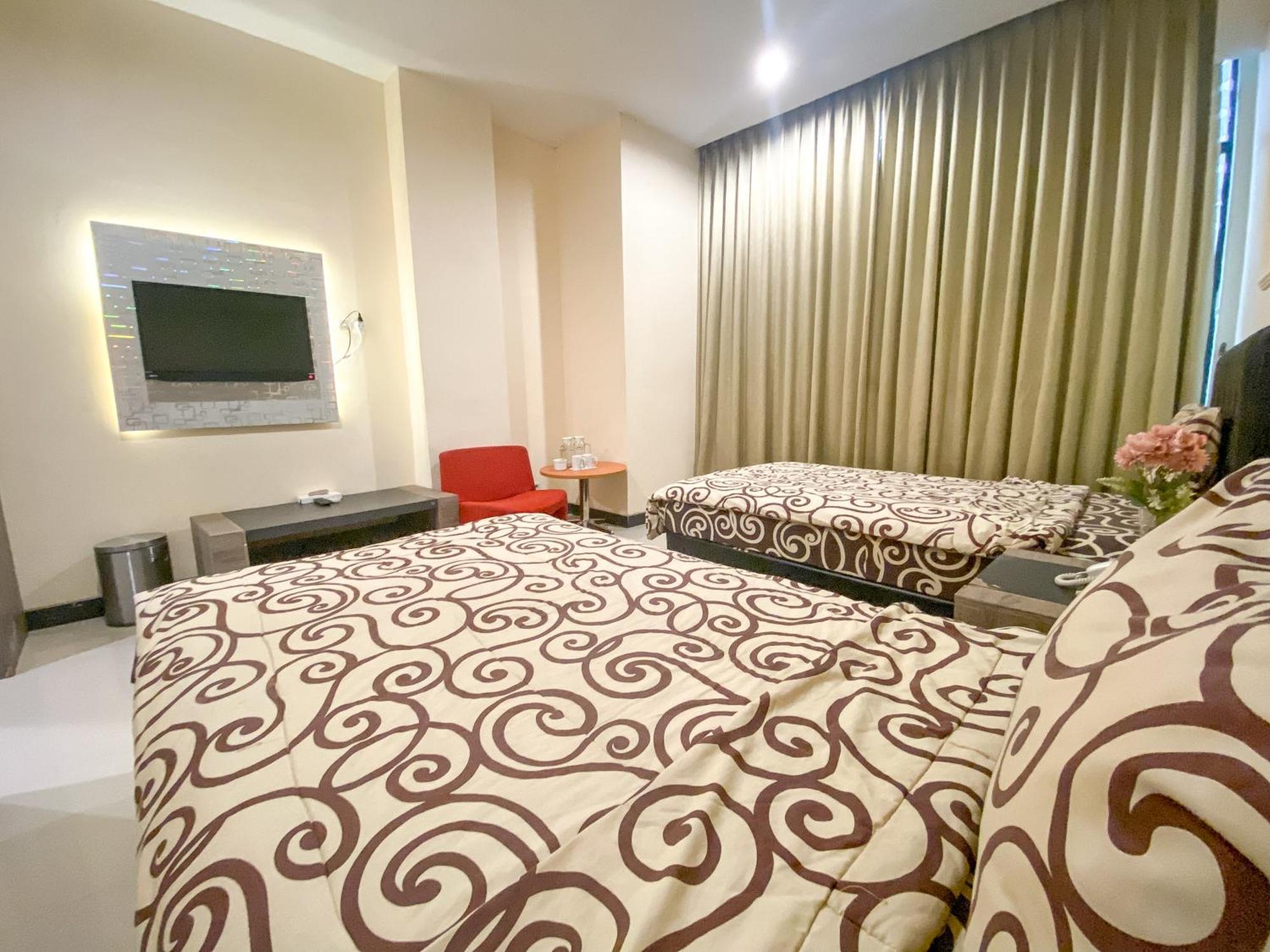 Utc Hotel Semarang Dış mekan fotoğraf