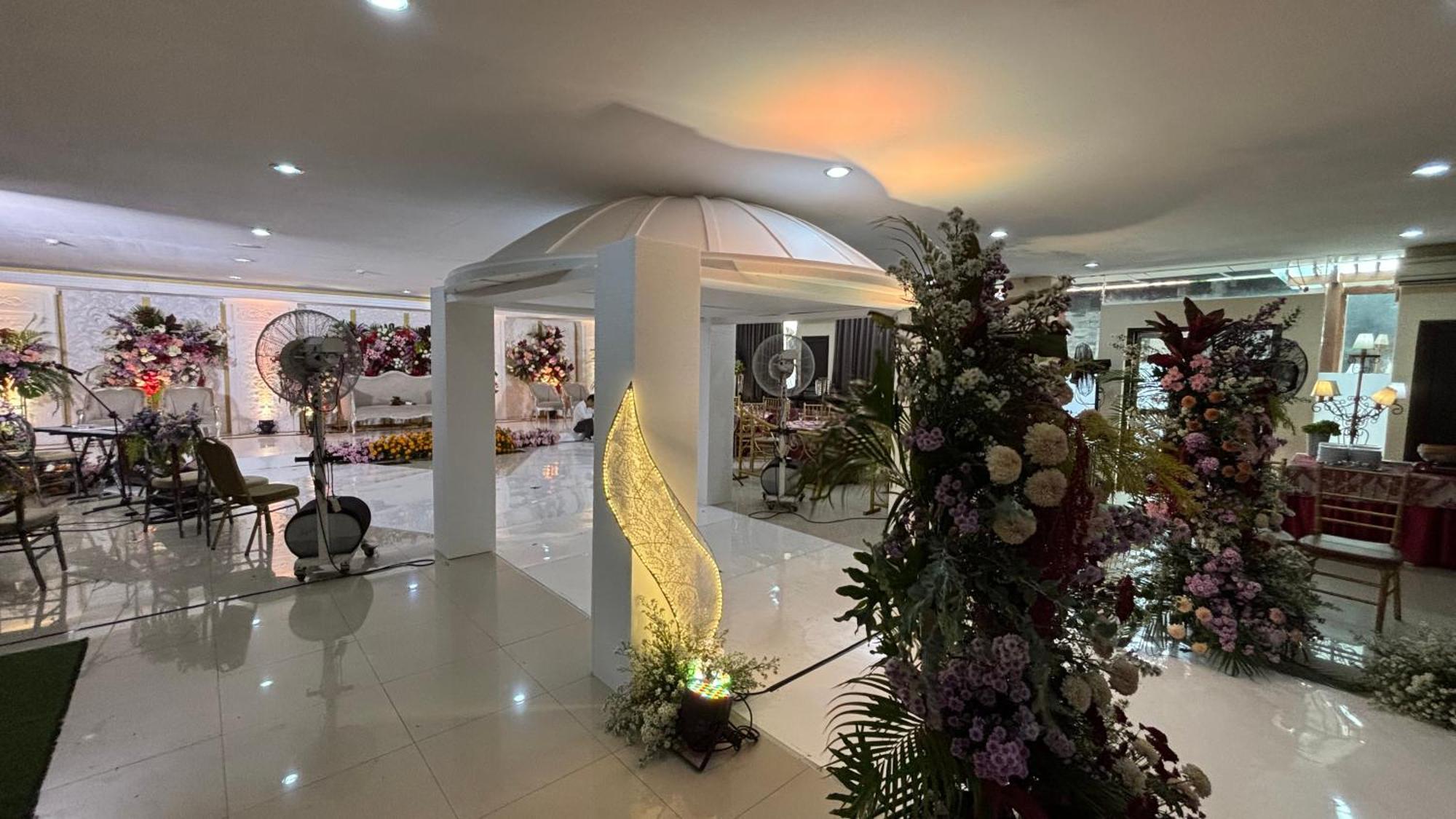Utc Hotel Semarang Dış mekan fotoğraf