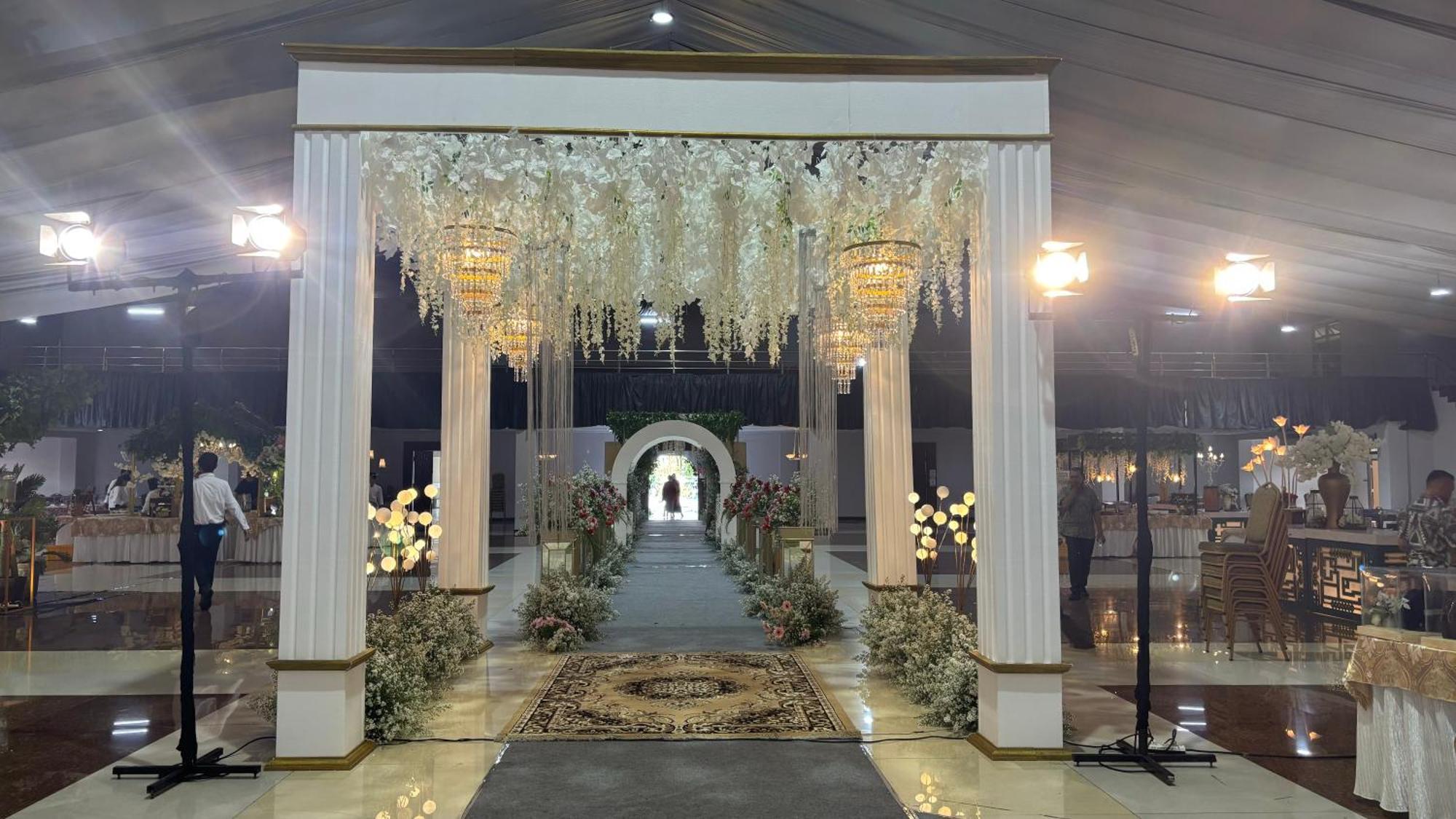 Utc Hotel Semarang Dış mekan fotoğraf