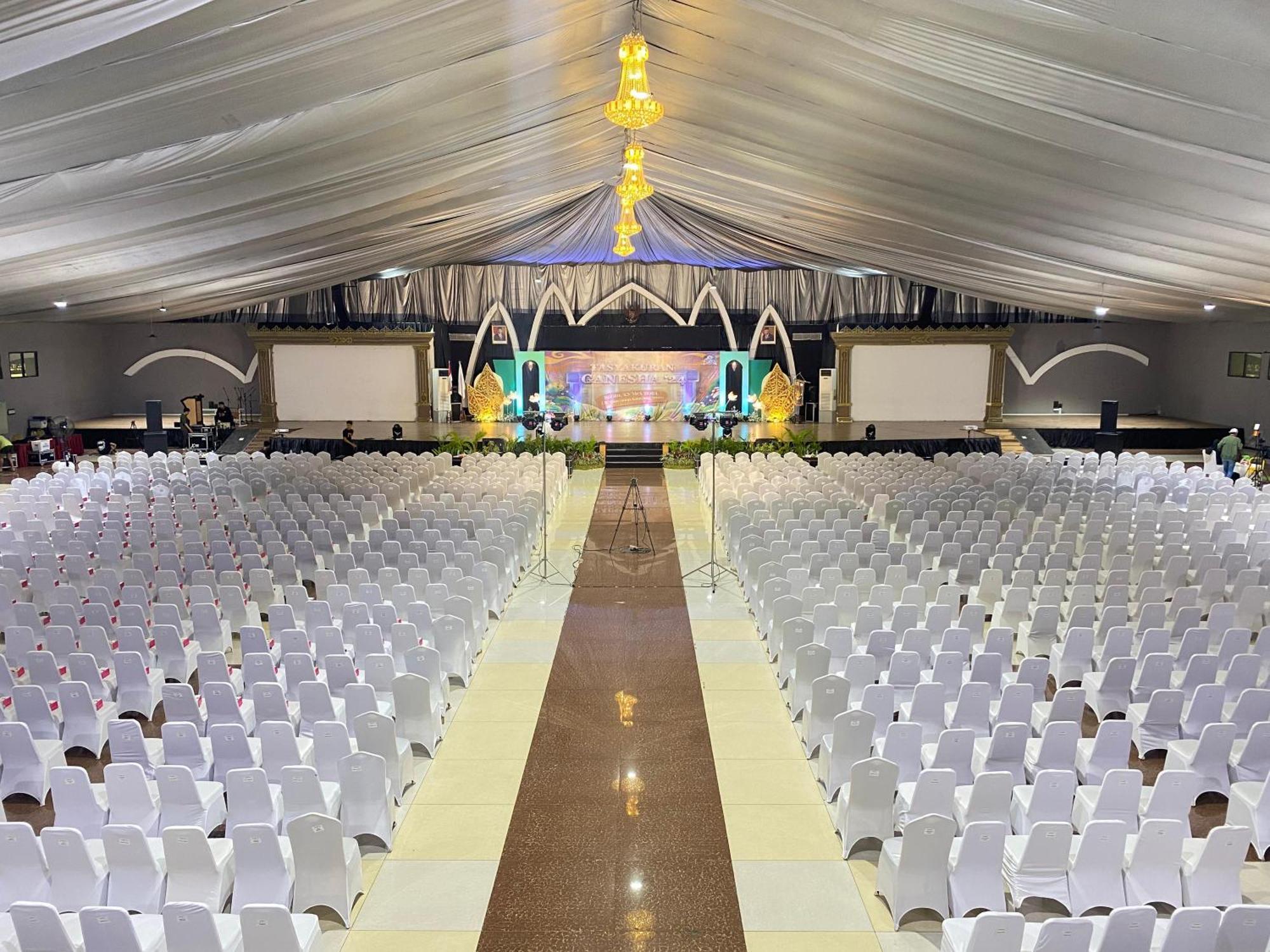 Utc Hotel Semarang Dış mekan fotoğraf