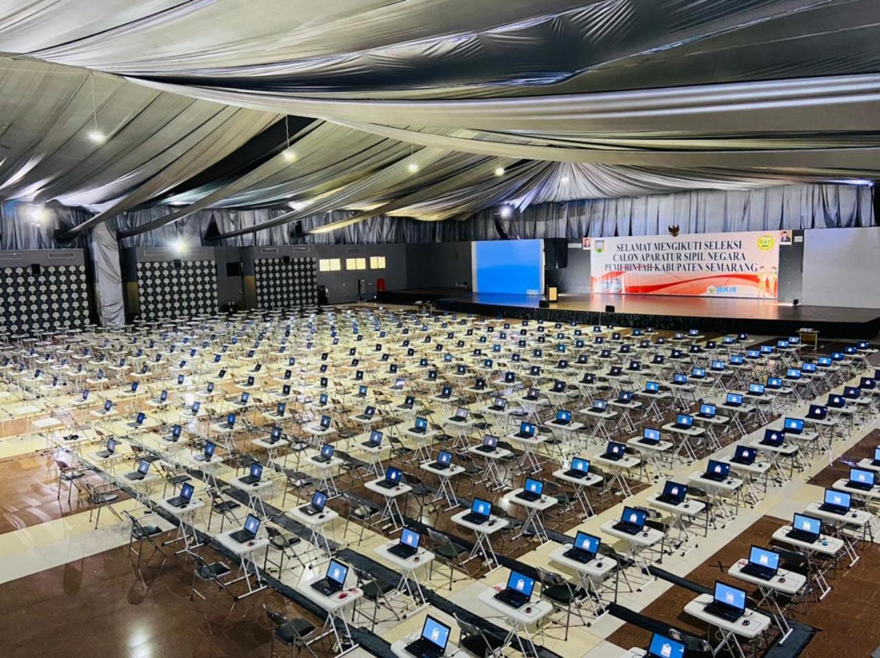 Utc Hotel Semarang Dış mekan fotoğraf