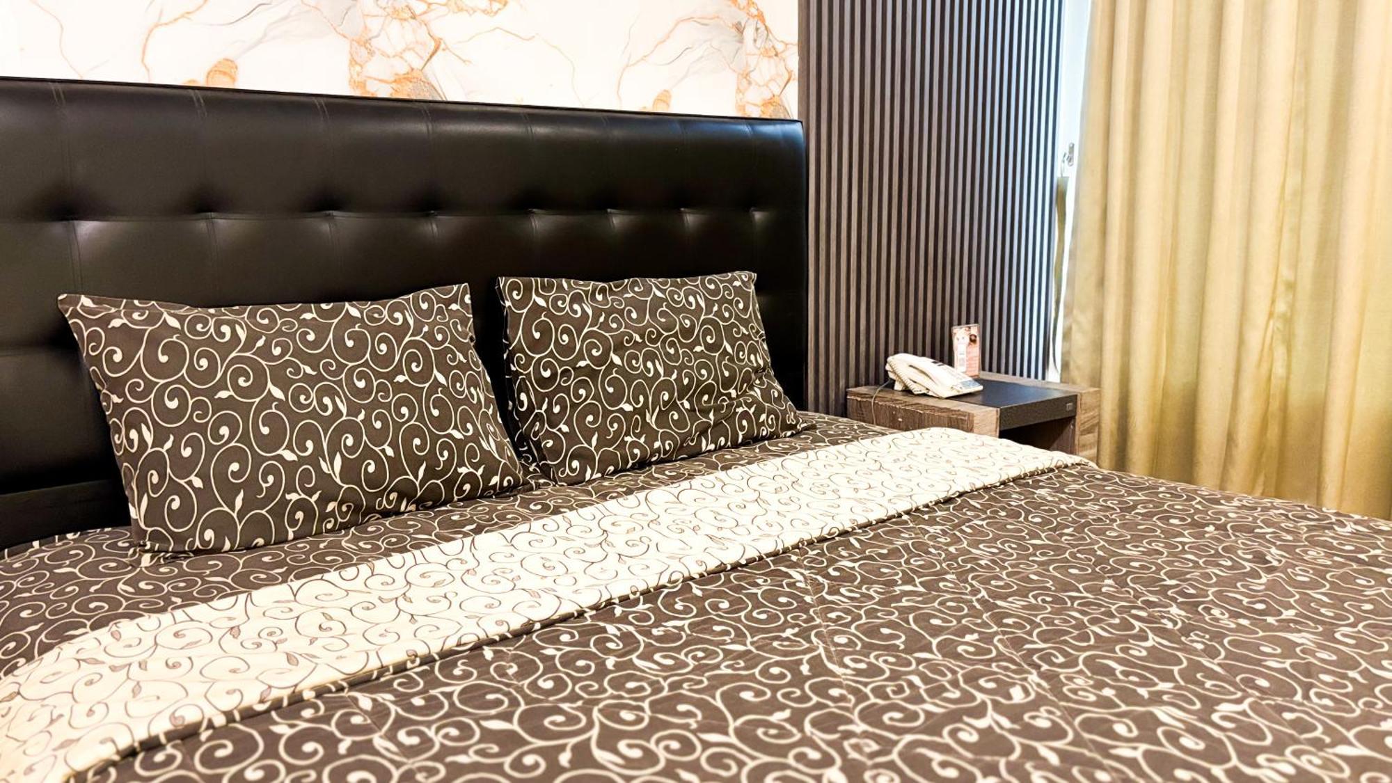 Utc Hotel Semarang Dış mekan fotoğraf